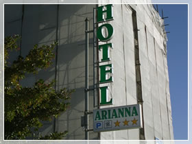 Arianna Hotel