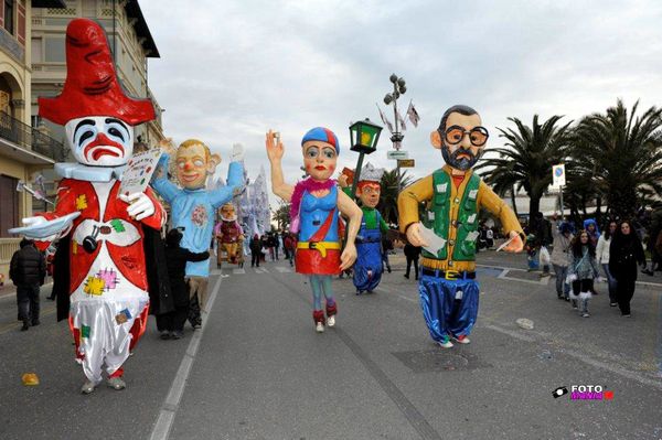 "Un soldino a pro del Carnevale"