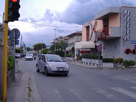 Via della Gronda non è una pista !!!