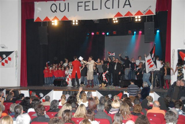 Carnevale 2008: Il Festival di Burlamacco vinto dalla canzone "Viareggio Ballerà" di Daniele Biagini