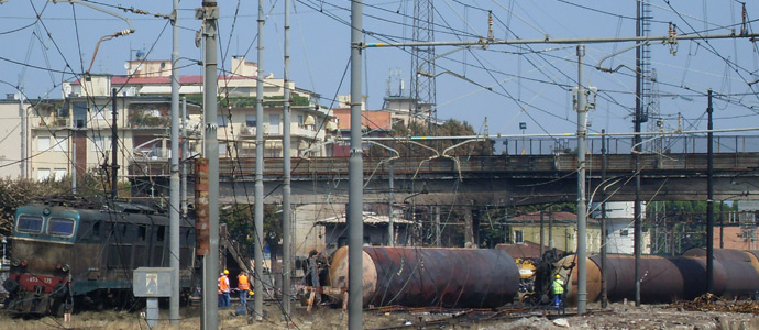 Strage di Viareggio, ipotesi di reintegro per il ferroviere licenziato