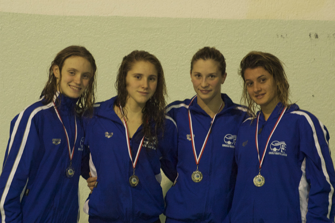 Circolo Nuoto Lucca protagonista a Viareggio ai campionati regionali assoluti. Bene i rinforzi di Massa e Bagni di Lucca