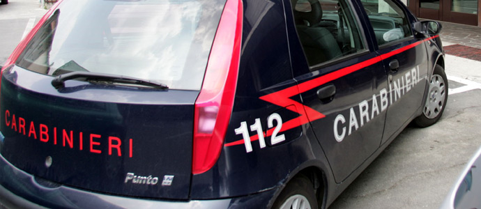 Trovato con 35 panetti di hashish nell’armadio, arrestato pensionato