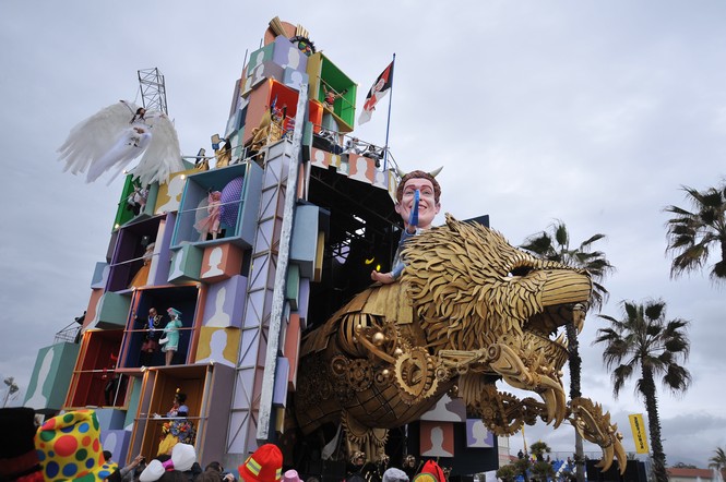 Martedi grasso in diretta Rai da Viareggio. LE FOTO!