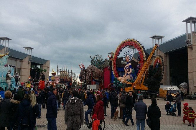 Ecco i carri in uscita dalla Cittadella