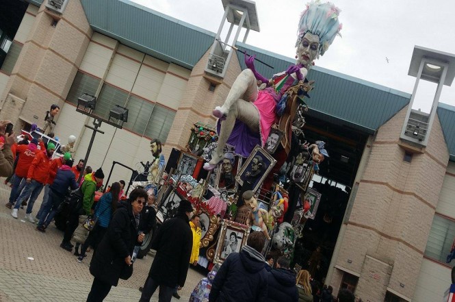 Ecco i carri in uscita dalla Cittadella