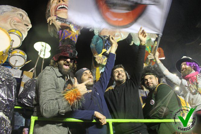 Satisfaction vince... anzi no stravince