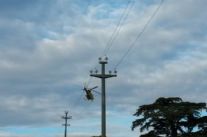 Lucca e Versilia: Enel, in corso ultima fase ispezioni linee elettriche in elicottero