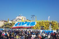 Avis torna al Carnevale di Viareggio
