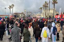 Terzo corso, manca poco al via: la pioggia non ha scoraggiato le "maschere"