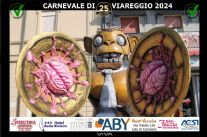 Maschere isolate: la creatività dei giovani talenti