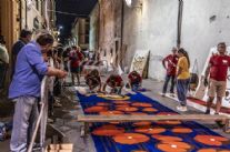 Domenica la presentazione dei bozzetti dei Tappeti di Segatura