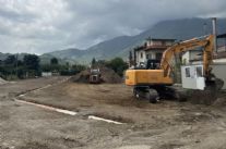 100 nuovi posti auto in via Fondi a Camaiore: partiti i lavori per il nuovo parcheggio