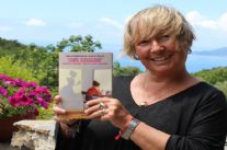 Al Caffè della Versiliana Eleonora Sottili presenta il suo ultimo romanzo