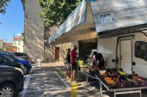 Camaiore, posteggi fuori mercato: partita la nuova sperimentazione