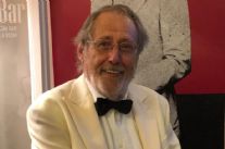Oggi e domani "Tè e musica" al Palace Hotel con Adriano Barghetti