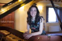 Domenica a Villa Bertelli concerto per pianoforte con Sara Cianciullo