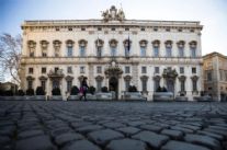 Camaiore esulta per la decisione della Corte Costituzionale: figli riconosciuti da due madri