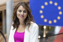 Il Parlamento italiano dibatte anche al Caffè