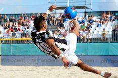 I bianconeri di Santini battono il Palazzolo (8-5 in rimonta), il Catania (7-5 all'extra-time) e il Canalicchio (16-2). Gori mattatore!