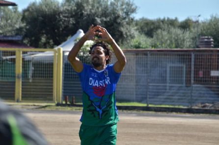 Seravezza e Real FQ festeggiano negli anticipi in Serie D mentre è 1-1 fra le zebre e il GhiviBorgo. Brindano pure Camaiore e Pietrasanta