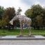 La Giraffa di Jacopo Allegrucci installata alla Triennale di Milano