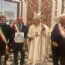 Lo stemma di Stazzema nella galleria del Santuario di Montenero