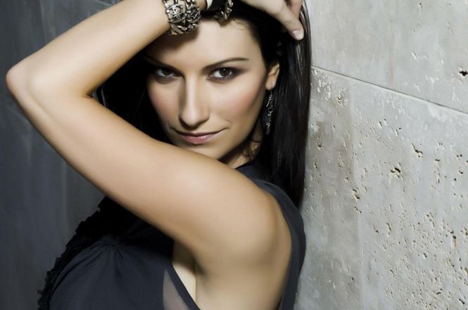 Laura Pausini a Torre del Lago con la DATA ZERO della ripresa del suo The Greatest Hits World Tour
