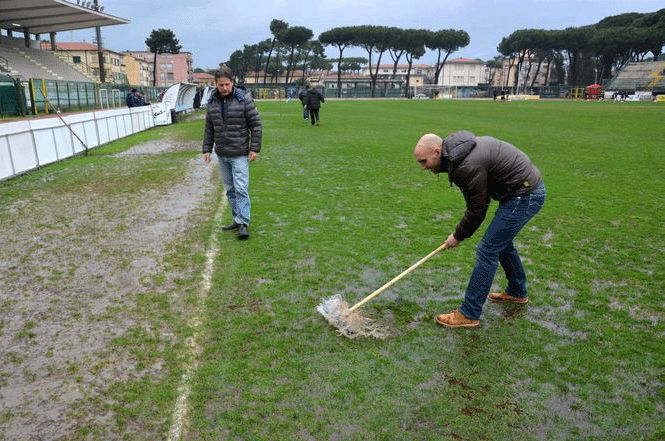 Il Viareggio affonda: radiata dalla Lega Pro la prima squadra cittadina che scompare dal calcio professionistico