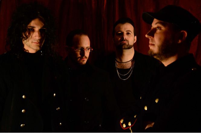 NEWDRESS / "Novanta" è il nuovo EP con feat. di Omar Pedrini, Garbo, Lele Battista, Luca Urbani