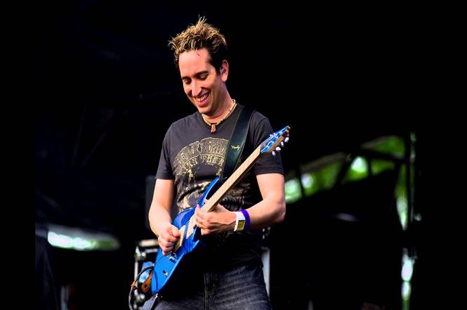 Domani 4 giu. h.22 il chitarrista statunitense NEIL ZAZA al Borderline Club di Pisa chiude la rassegna "Chitarra & Oltre" (20esima edizione)?