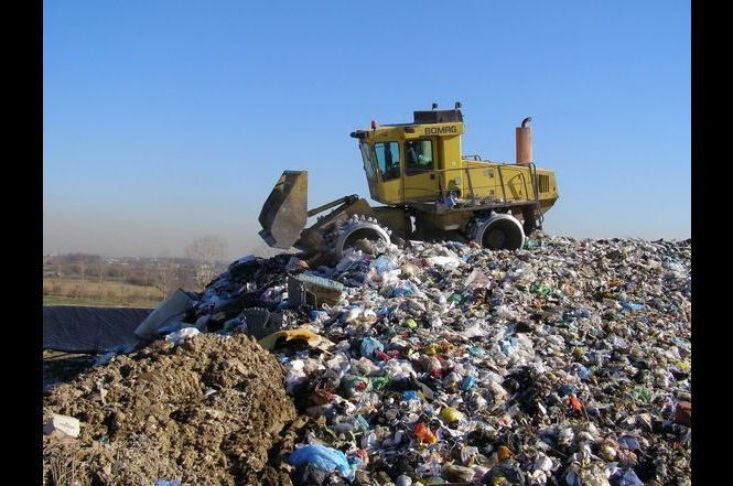 Tassa sui rifiuti: Sconti alle attività che doneranno beni e prodotti alimentari