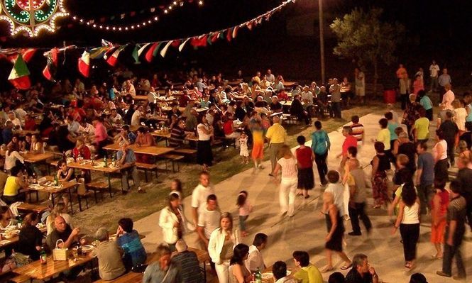 Massarosa, Fratelli d'Italia: "Tari-Sagre, Davide Paga e Golia per lo sconto di Golia"