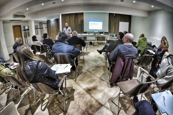 Successo anche per la seconda lezione sul social media a Lido di Camaiore