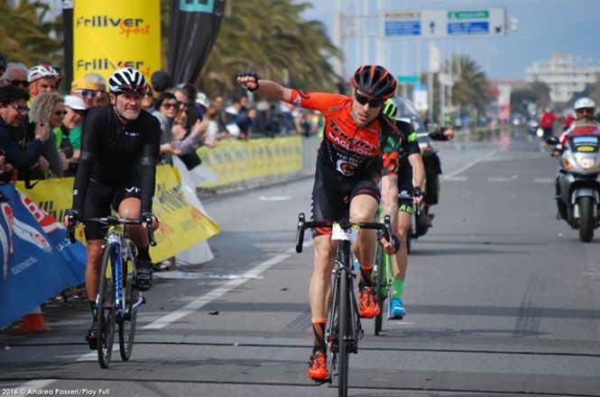 Tirreno-Adriatico: ma la Versilia politicamente esiste?