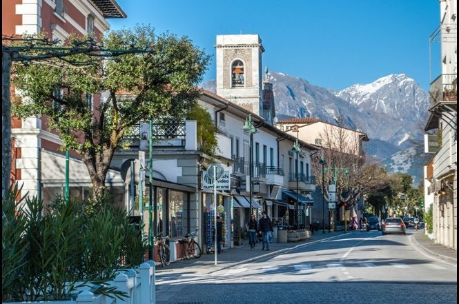 Importanti lavori pubblici sul territorio: riqualificazione del Palasport, commissariato di Polizia e 430 nuovi loculi al cimitero pubblico