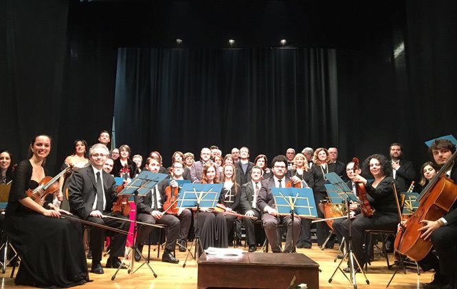 Sabato 8 aprile 2017, alle ore 21, presso la Chiesa Collegiata di Camaiore si terrà il tradizionale Concerto di Pasqua della Cappella Gasparini e dell’Orchestra Filarmonica “Angelo Bevilacqua”, organizzato dal Comune di Camaiore. La corale e l’ensemb