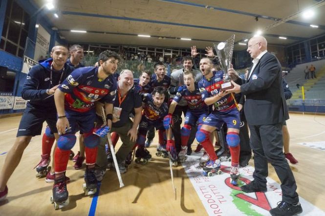 Al PalaBarsacchi di Viareggio il Forte dei Marmi vince la Supercoppa italiana
