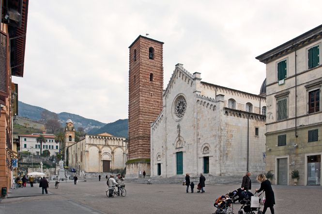 A Pietrasanta Libropolis, primo festival dell'editoria e del giornalismo indipendente