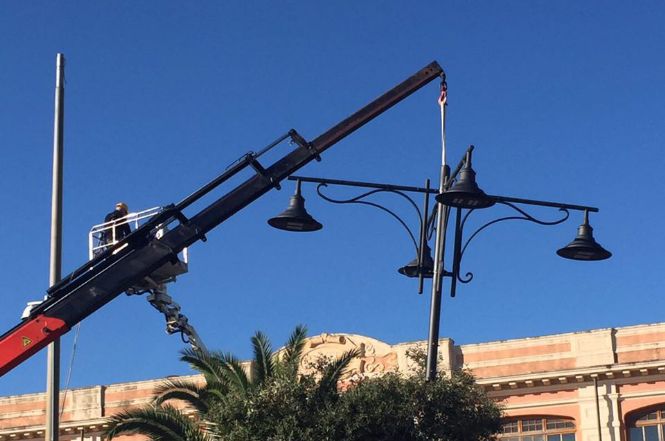 Nuova illuminazione pubblica in passeggiata: al via la sostituzione dei vecchi lampioni con le nuove lampade liberty