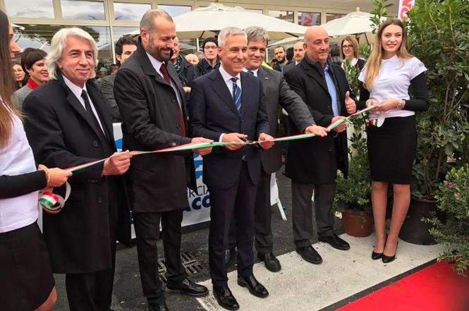 A Viareggio si aprono le porte del nuovo supermercato Conad