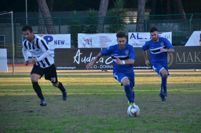 Viareggio da sballo nel derby con la Massese. Vola anche il Real FQ mentre il Seravezza è sempre più vicino alla salvezza