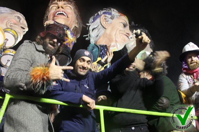 Satisfaction vince... anzi no stravince