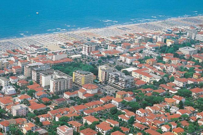 ABC Lido di Camaiore diventa Academy. Formazione e inserimento lavorativo per 60 ragazzi dell'alberghiero