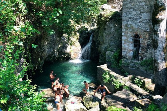 Servizio di bus navetta gratuito per Candalla