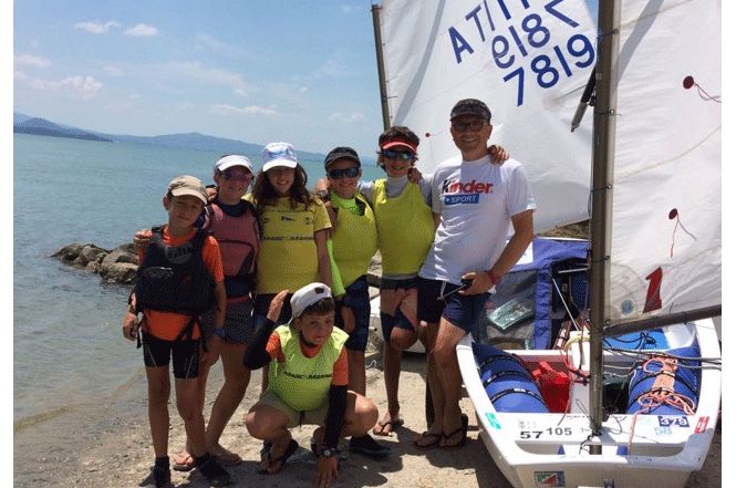Ancora un successo per la Scuola Vela Mankin: Manuel Scacciati vince sul Trasimeno. Molto bene anche per Federico Querzolo, Tommaso Barbuti e gli altri timonieri portacolori. Domenica al Club Nautico Versilia la XXXIII Veleggiata Regatalonga - Memor