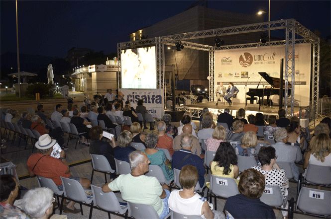 Lido food parade - talk show tra cocktail, vino, birra e km zero