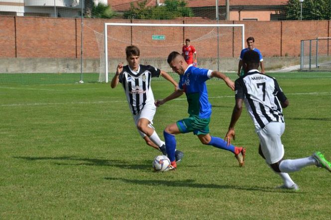 Seravezza e Viareggio si esaltano con le grandi. Disfatta Forte Querceta