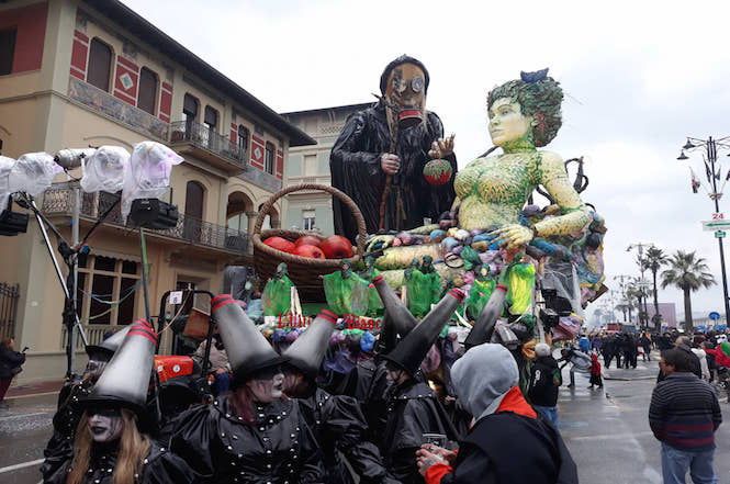 Carnevale 2019 dedicato alla violenza di genere.