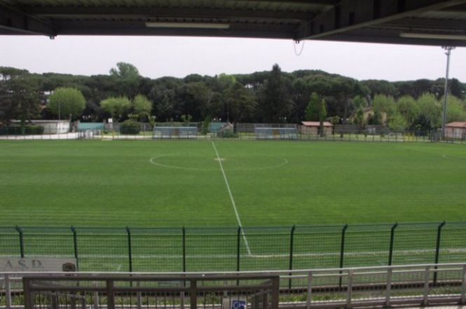 Altra domenica senza partite di calcio in Versilia